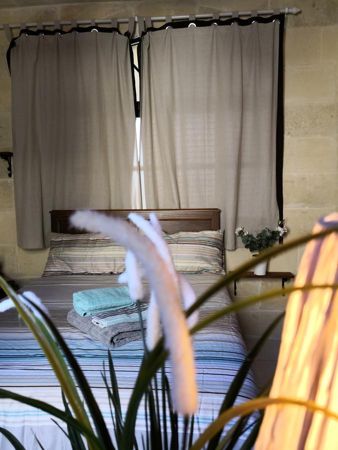 Il Pomo Bianco Bed and Breakfast Qala Exterior foto